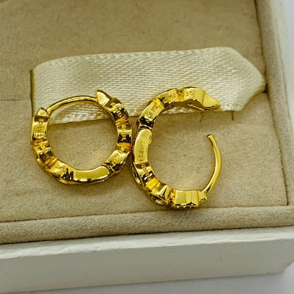 Pandora Marvel The Avengers Infinity Stones Hoop Earrings Gold - Picture 8 of 12